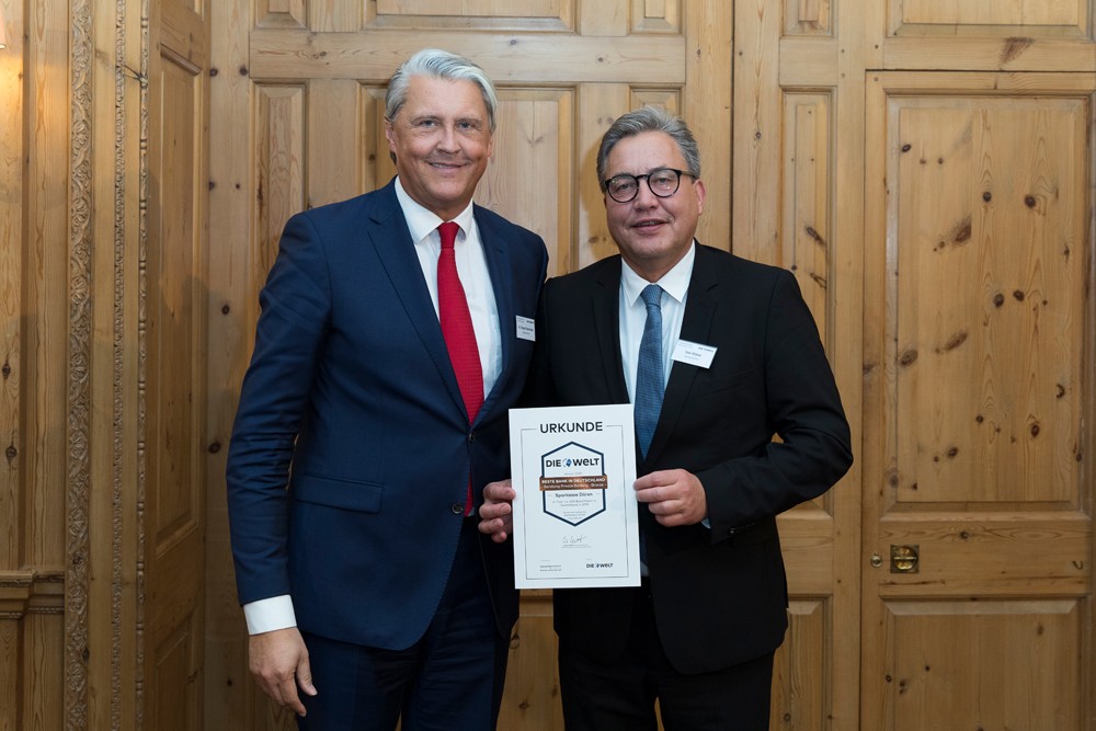 Dr. Gregor Broschinski Vorstandsmitglied Uwe Willner Vorstandsvorsitzender Sparkasse Düren