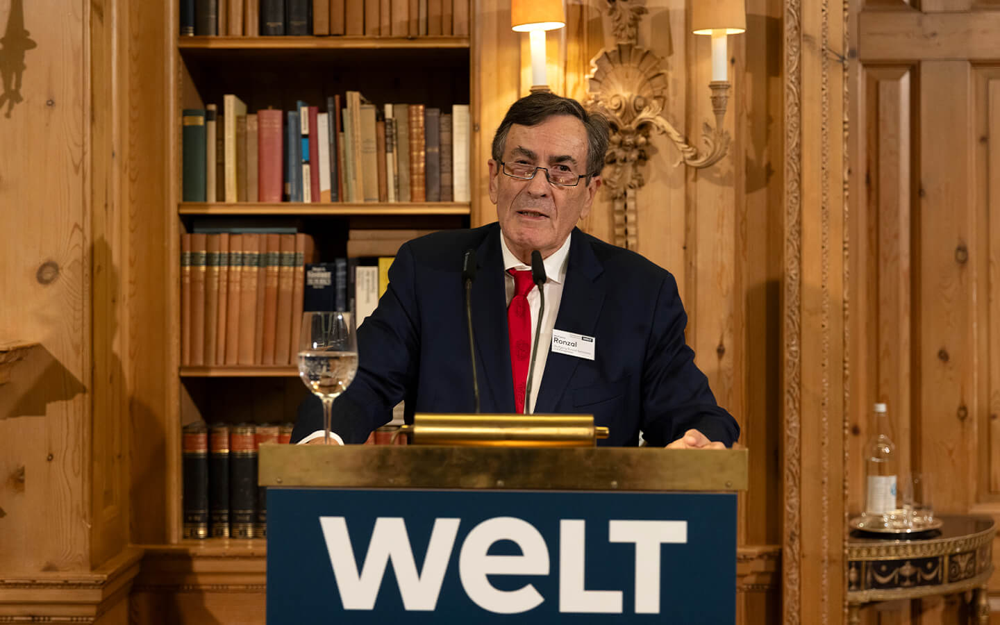 Wolfgang Ronzal, Experte für Servicequalität